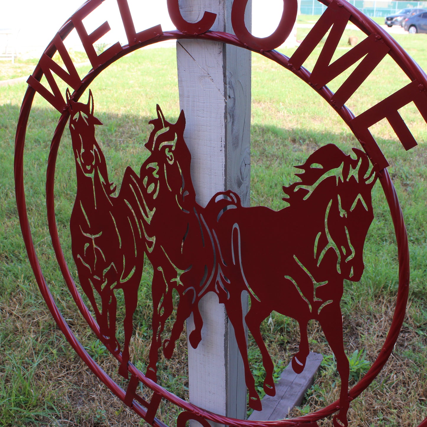 WELCOME RUNNING HORSES RUSTIC RED METAL WALL ART SIGN WESTERN HOME DECOR HANDMADE NEW #EH12719