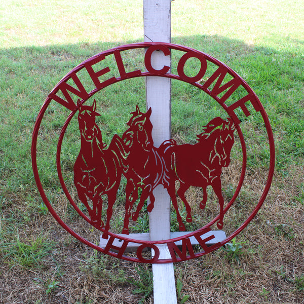 WELCOME RUNNING HORSES RUSTIC RED METAL WALL ART SIGN WESTERN HOME DECOR HANDMADE NEW #EH12719