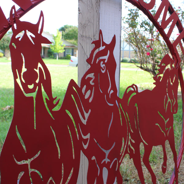 WELCOME RUNNING HORSES RUSTIC RED METAL WALL ART SIGN WESTERN HOME DECOR HANDMADE NEW #EH12719
