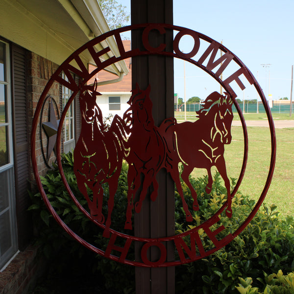 WELCOME RUNNING HORSES RUSTIC RED METAL WALL ART SIGN WESTERN HOME DECOR HANDMADE NEW #EH12719