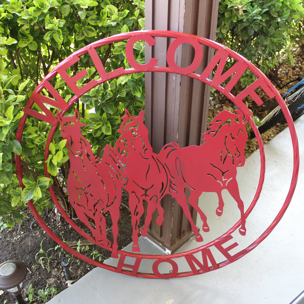WELCOME RUNNING HORSES RUSTIC RED METAL WALL ART SIGN WESTERN HOME DECOR HANDMADE NEW #EH12719