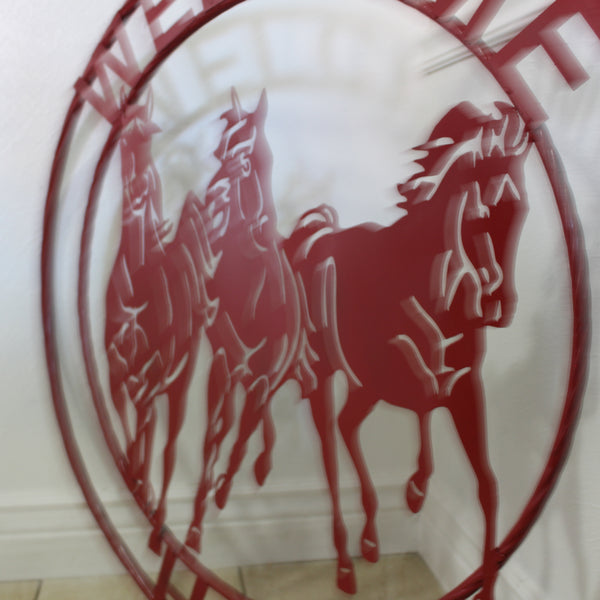 WELCOME RUNNING HORSES RUSTIC RED METAL WALL ART SIGN WESTERN HOME DECOR HANDMADE NEW #EH12719