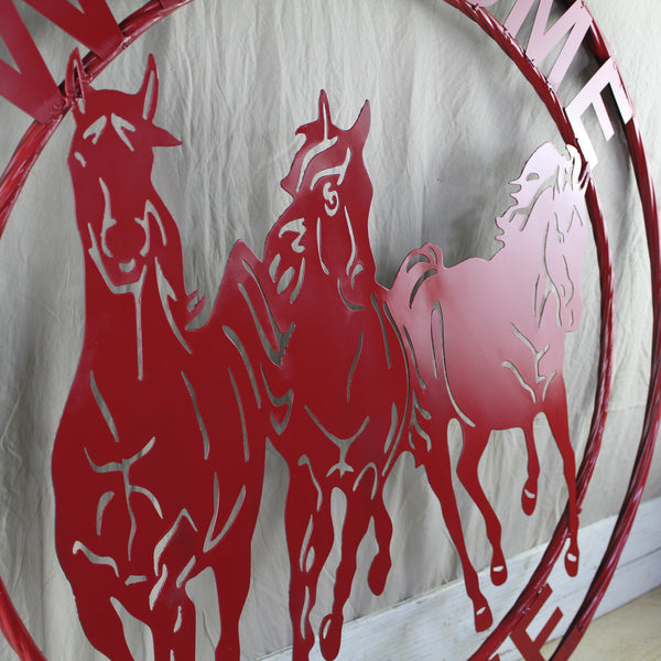 WELCOME RUNNING HORSES RUSTIC RED METAL WALL ART SIGN WESTERN HOME DECOR HANDMADE NEW #EH12719