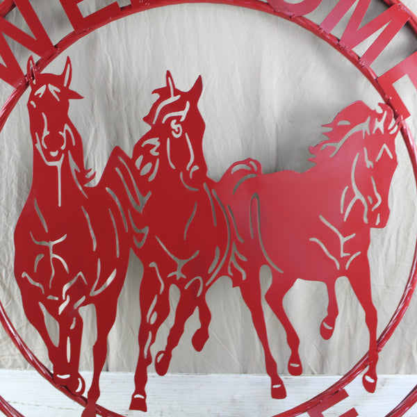 WELCOME RUNNING HORSES RUSTIC RED METAL WALL ART SIGN WESTERN HOME DECOR HANDMADE NEW #EH12719