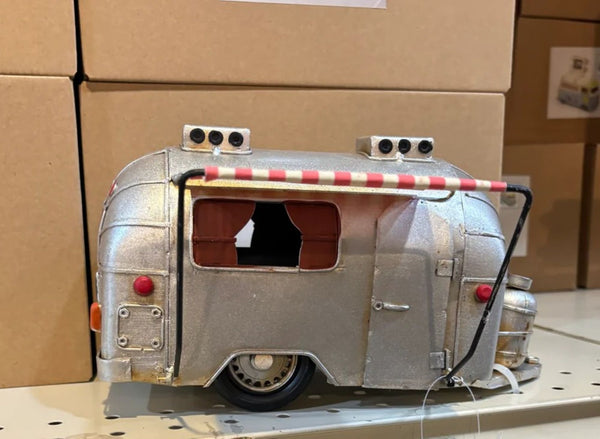 BEACH CAMPER  METAL ART FIGURINE VINTAGE WESTERN HOME GARDEN DECOR HANDMADE  #RA0211
