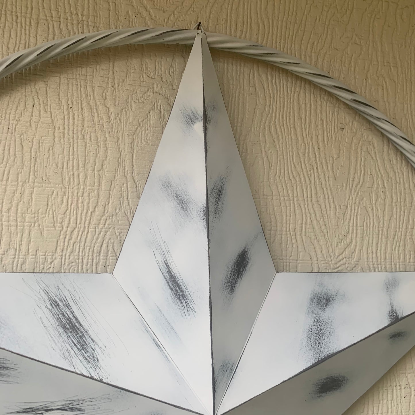 WHITE DISTRESSED STAR STYLE# 1 RUSTIC BARN LONE STAR ROPE RING METAL WALL ART
