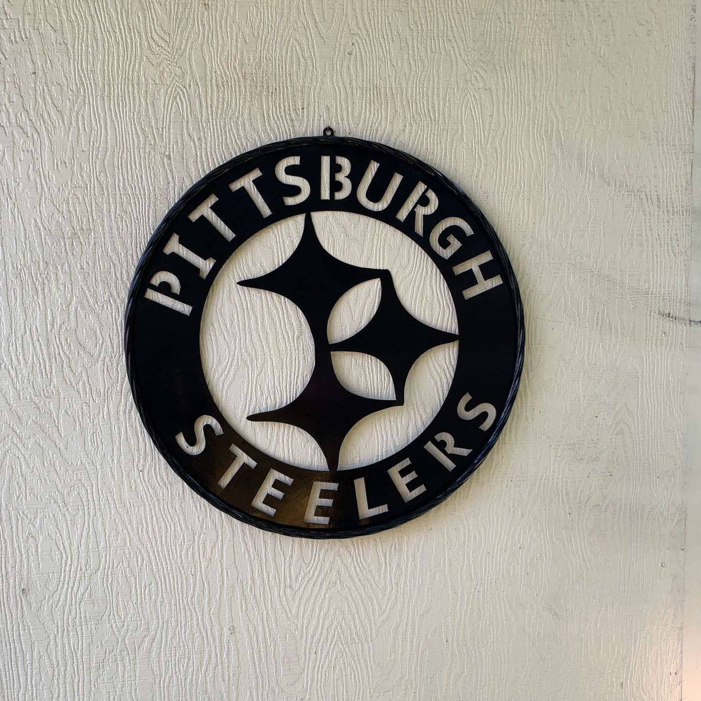 PITTSBURGH BLACK METAL DISC CUSTOM VINTAGE CRAFT TEAM SPORTS SIGN HANDMADE