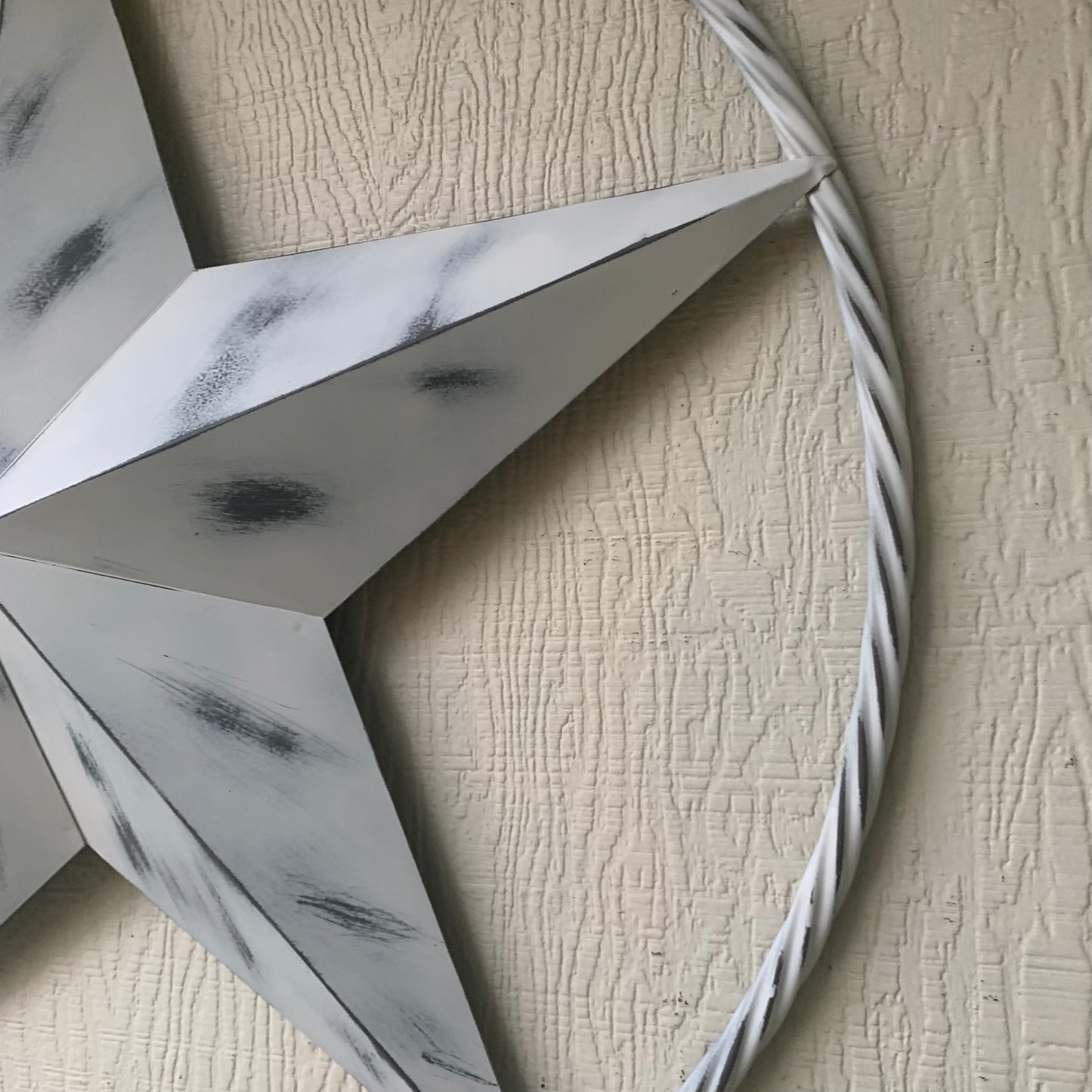 WHITE DISTRESSED STAR STYLE# 1 RUSTIC BARN LONE STAR ROPE RING METAL WALL ART