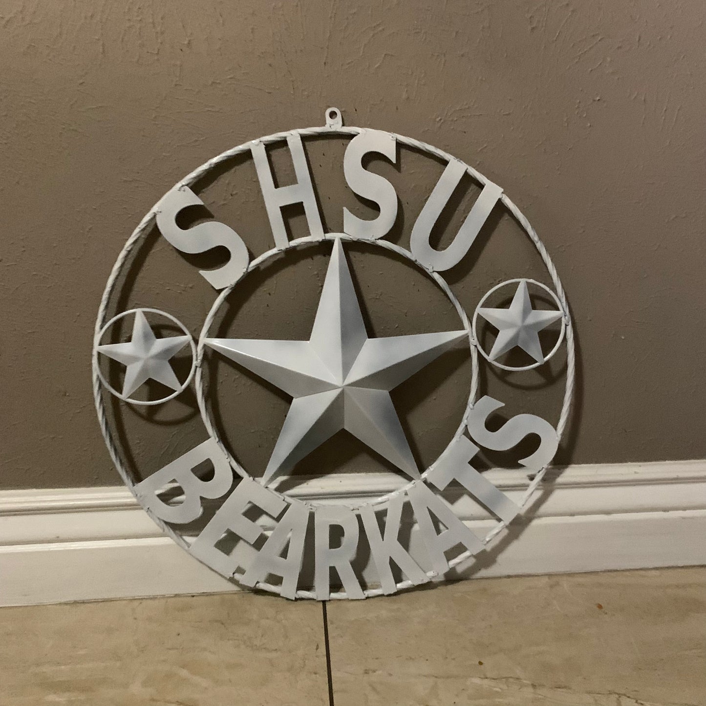 24",32" SHSU SAM HOUSTON BEARKATS RUSTIC WHITE METAL CUSTOM VINTAGE CRAFT RUSTIC BLACK TEAM STAR HANDMADE