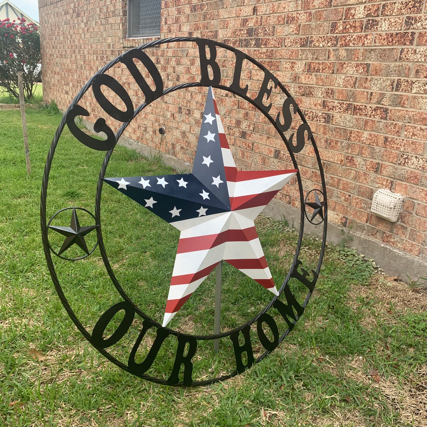 GOD BLESS OUR HOME USA FLAG STAR METAL BARN STAR TWISTED ROPE RING WALL ART WESTERN HOME DECOR RUSTIC RED WHITE & BLUE WITH BLACK RING HANDMADE NEW