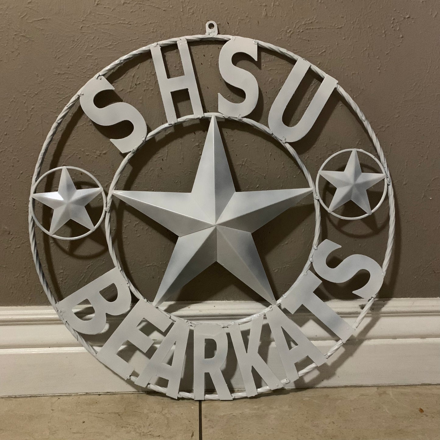 24",32" SHSU SAM HOUSTON BEARKATS RUSTIC WHITE METAL CUSTOM VINTAGE CRAFT RUSTIC BLACK TEAM STAR HANDMADE