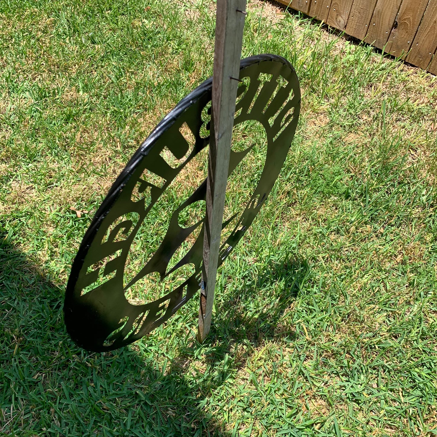 PITTSBURGH BLACK METAL DISC CUSTOM VINTAGE CRAFT TEAM SPORTS SIGN HANDMADE