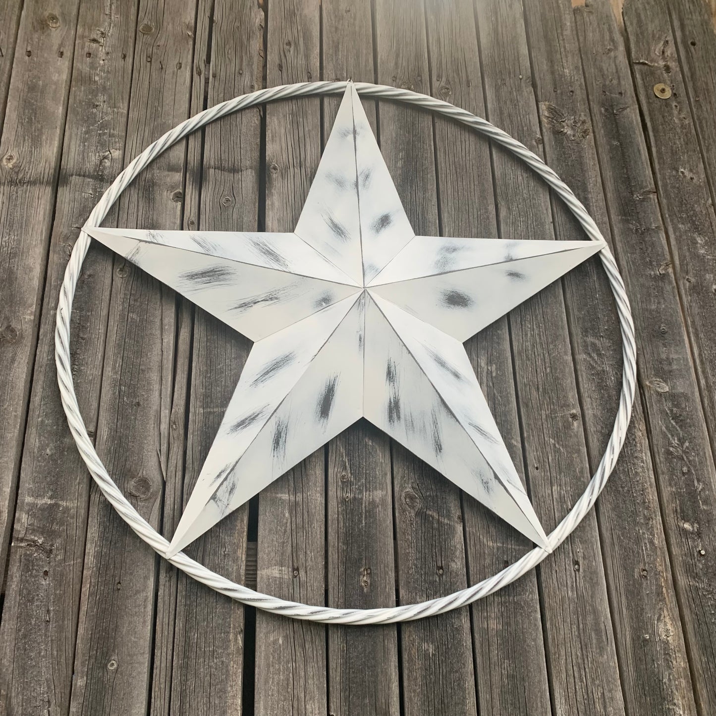 WHITE DISTRESSED STAR STYLE# 1 RUSTIC BARN LONE STAR ROPE RING METAL WALL ART