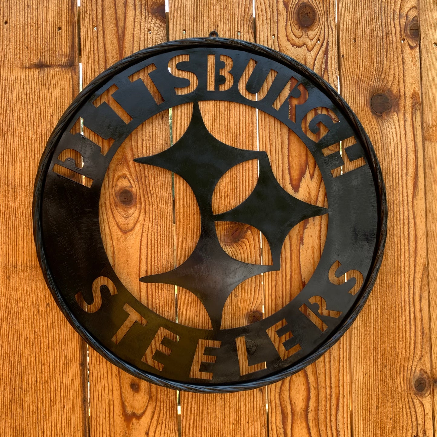 PITTSBURGH BLACK METAL DISC CUSTOM VINTAGE CRAFT TEAM SPORTS SIGN HANDMADE