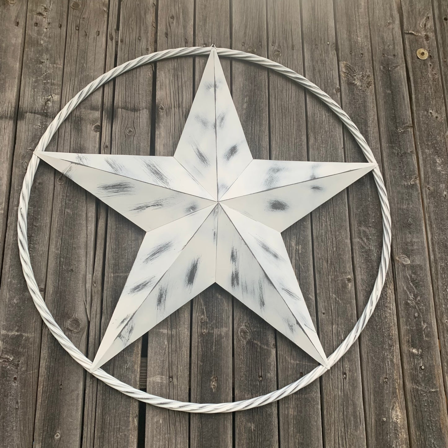 WHITE DISTRESSED STAR STYLE# 1 RUSTIC BARN LONE STAR ROPE RING METAL WALL ART
