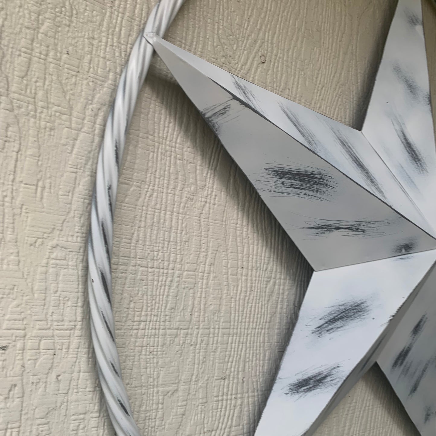 WHITE DISTRESSED STAR STYLE# 1 RUSTIC BARN LONE STAR ROPE RING METAL WALL ART