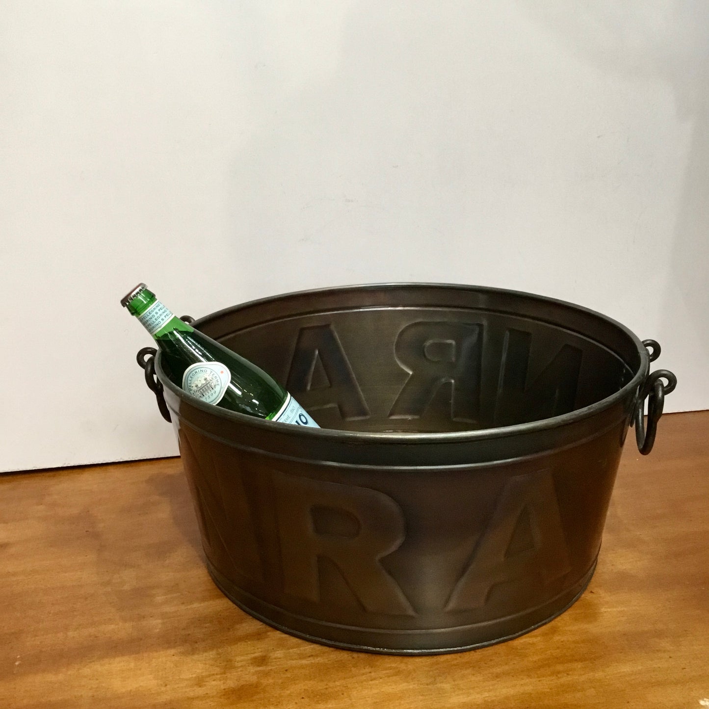 17" NRA ROUND TUB BEVERAGE BUCKET, PLANTER, FIREPLACE DECOR WESTERN HOME DECOR NEW #EH12491
