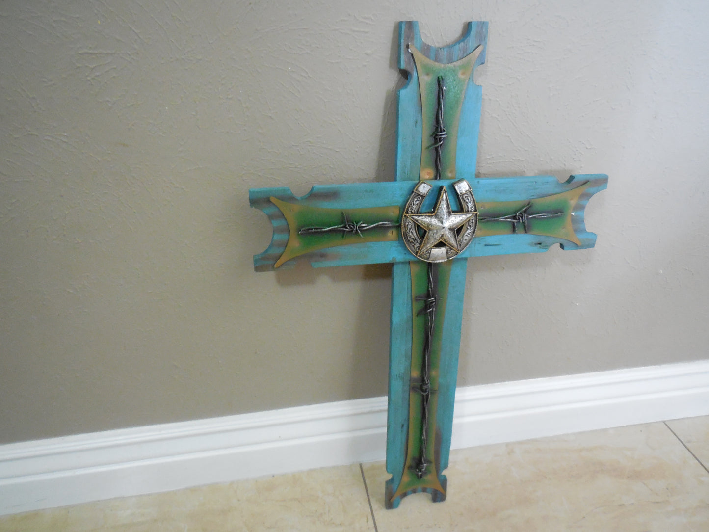 P&G HORSESHOE STAR WOOD CROSS WESTERN HOME DECOR NEW ART--FREE SHIPPING
