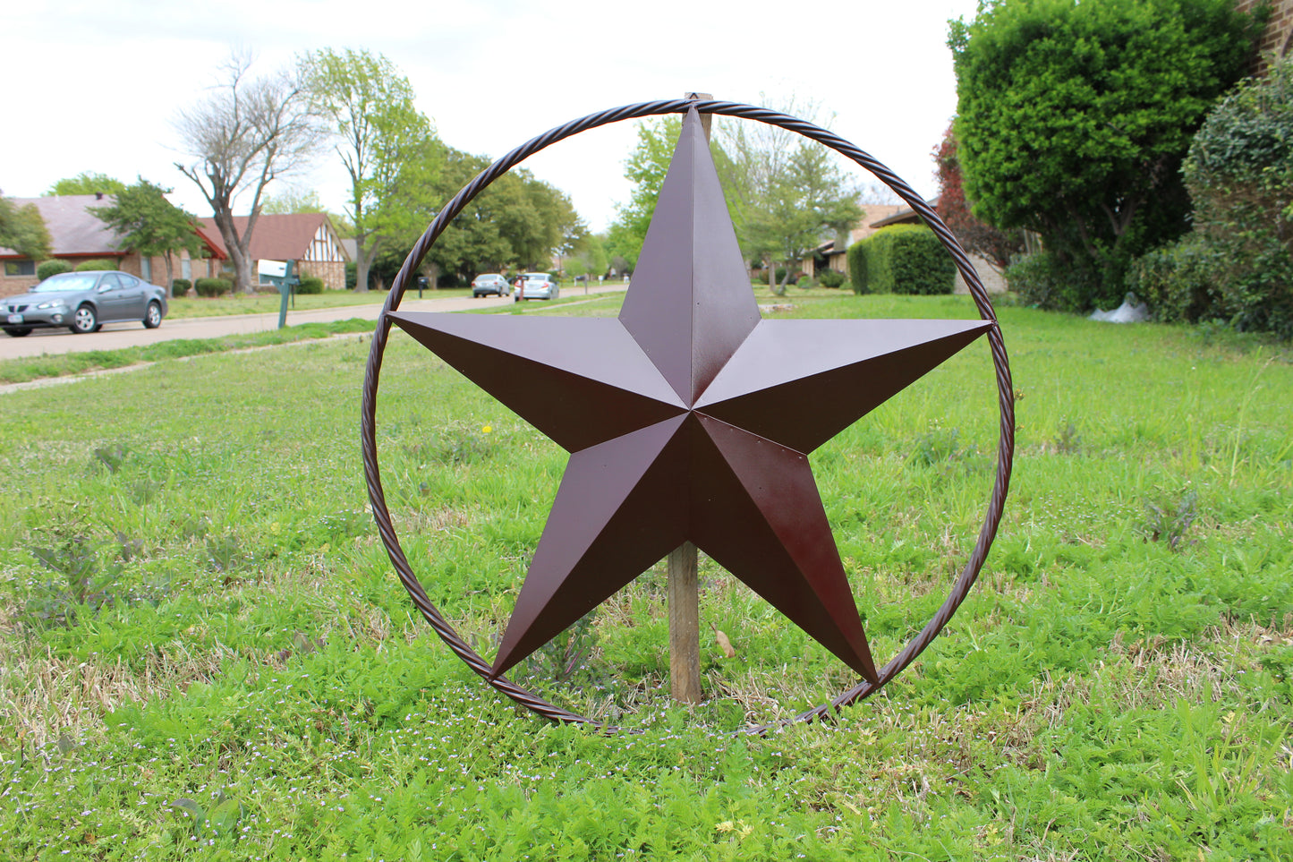 RUSTIC BROWN BARN METAL STAR TWIST RING WESTERN HOME DECOR HANDMADE NEW #EH11537