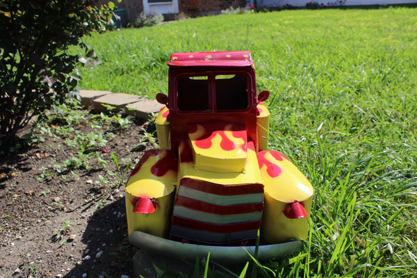 20" RED & YELLOW PICKUP TRUCK METAL ART FIGURINE OUTDOOR & INDOOR GARDEN WESTERN HOME DECOR HANDMADE NEW: 20"L X 10"W X 12" H #EH13008