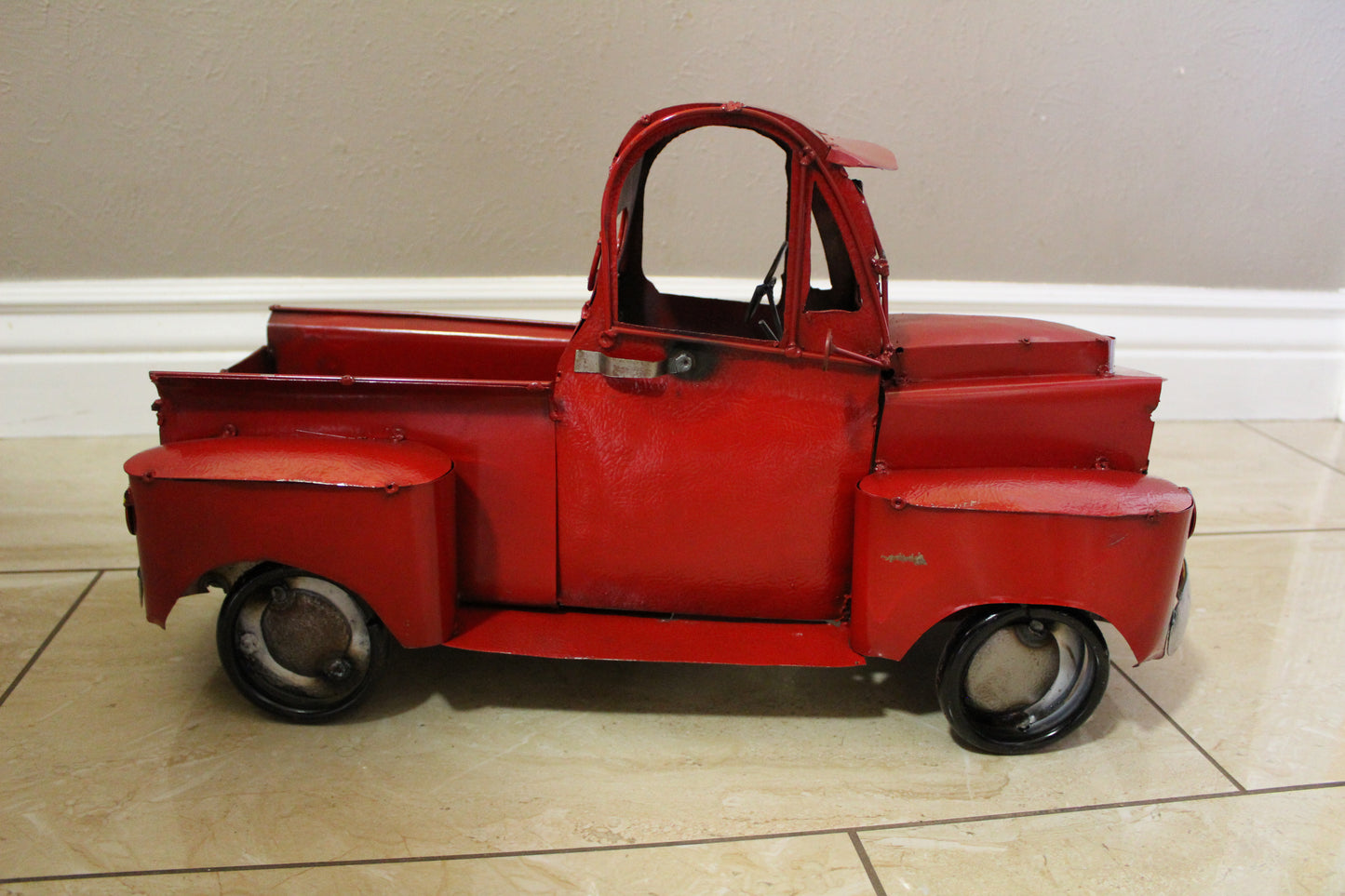 20" RED TRUCK PICKUP TRUCK HEAVY METAL ART FIGURINE GARDEN WESTERN HOME DECOR HANDMADE NEW: 20"L x 10"W x 12"H #EH12520