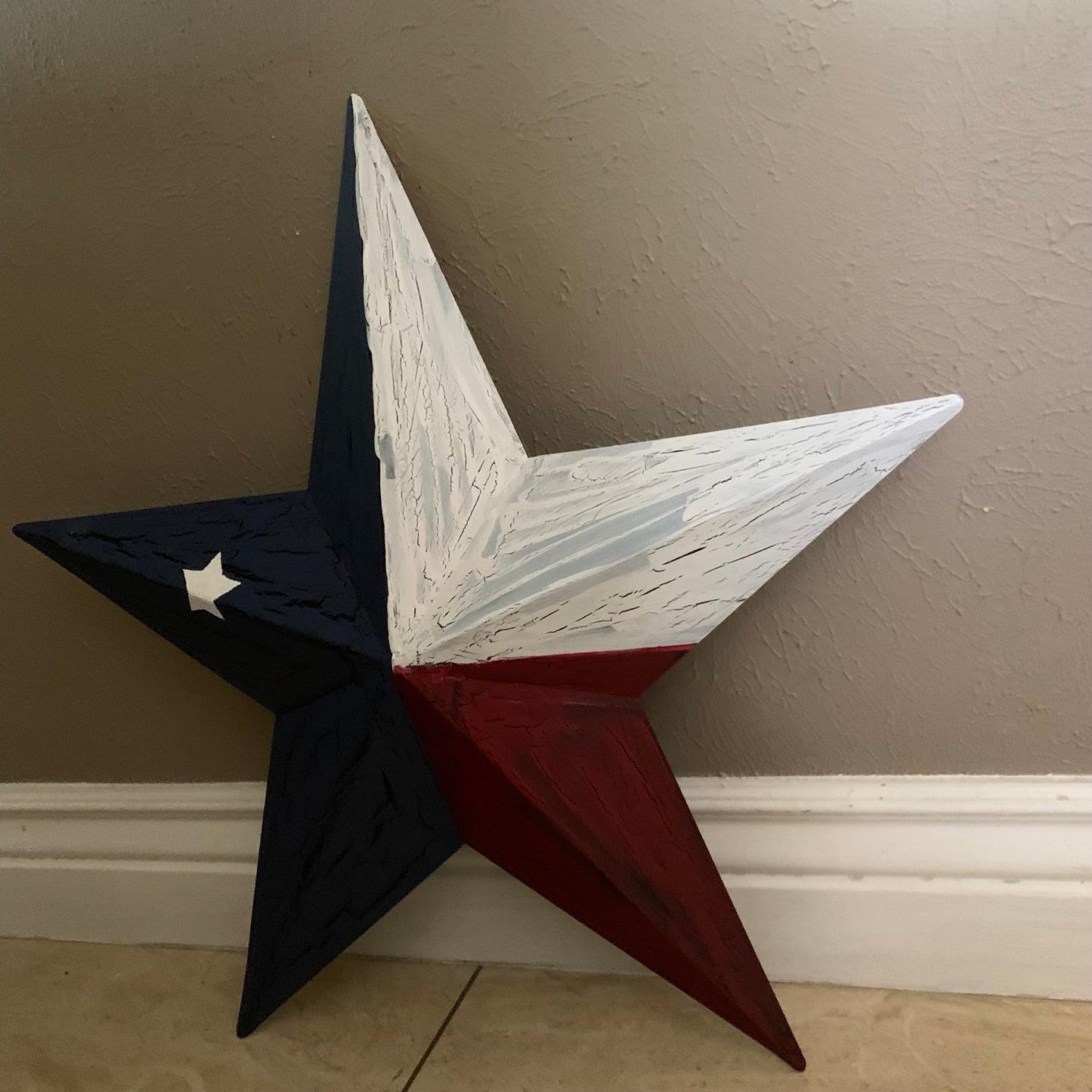 CRACKLE STYLE RED WHITE & BLUE METAL BARN STAR METAL WALL ART WESTERN HOME DECOR RUSTIC NEW