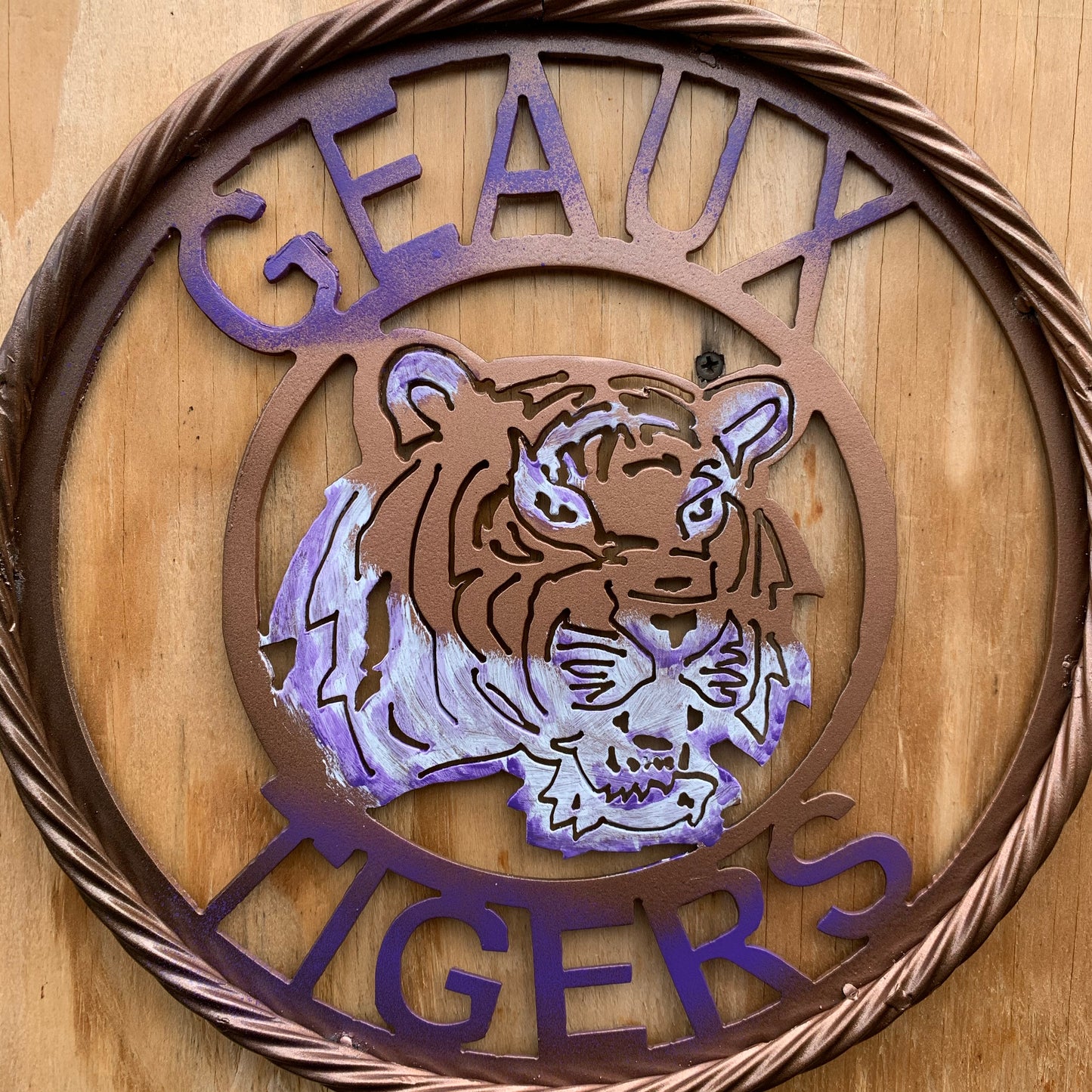 12",18",24",32" GEAUX TIGERS CUSTOM VINTAGE METAL CRAFT TEAM WALL ART HANDMADE