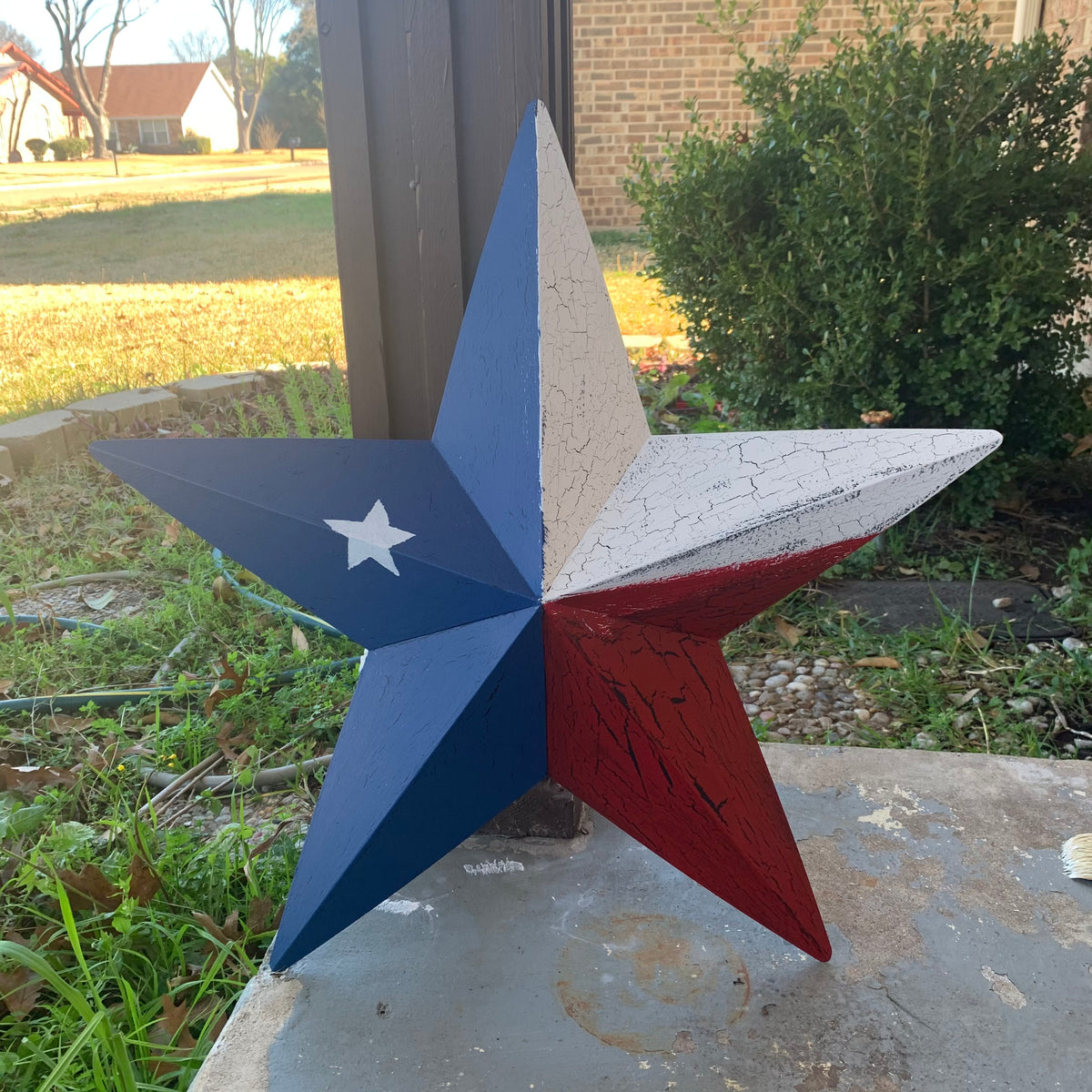CRACKLE STYLE RED WHITE & BLUE METAL BARN STAR METAL WALL ART WESTERN HOME DECOR RUSTIC NEW