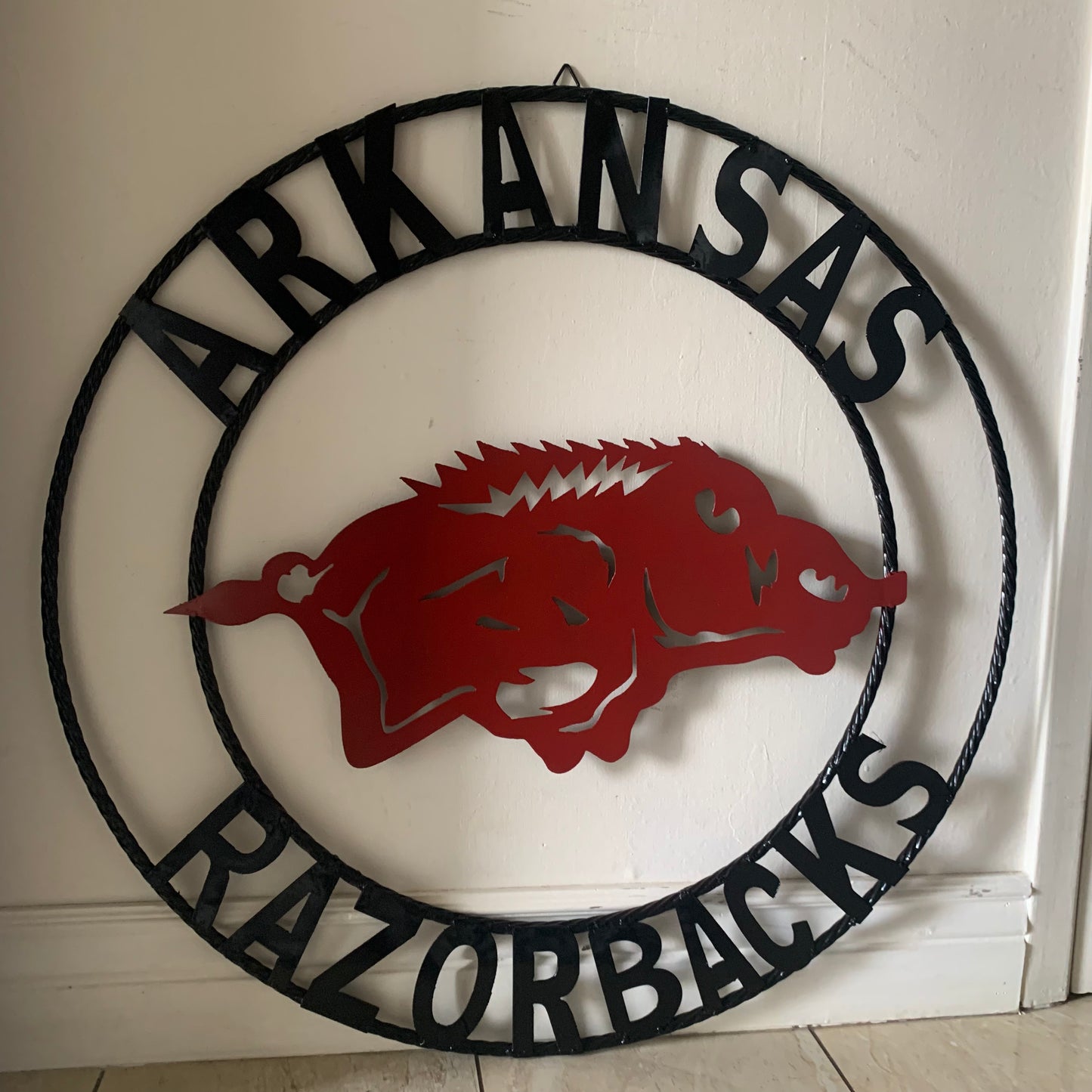 ARKANSAS RAZORBACKS CUSTOM METAL VINTAGE CRAFT SIGN TEAM WALL ART WESTERN HOME DECOR HANDAMADE
