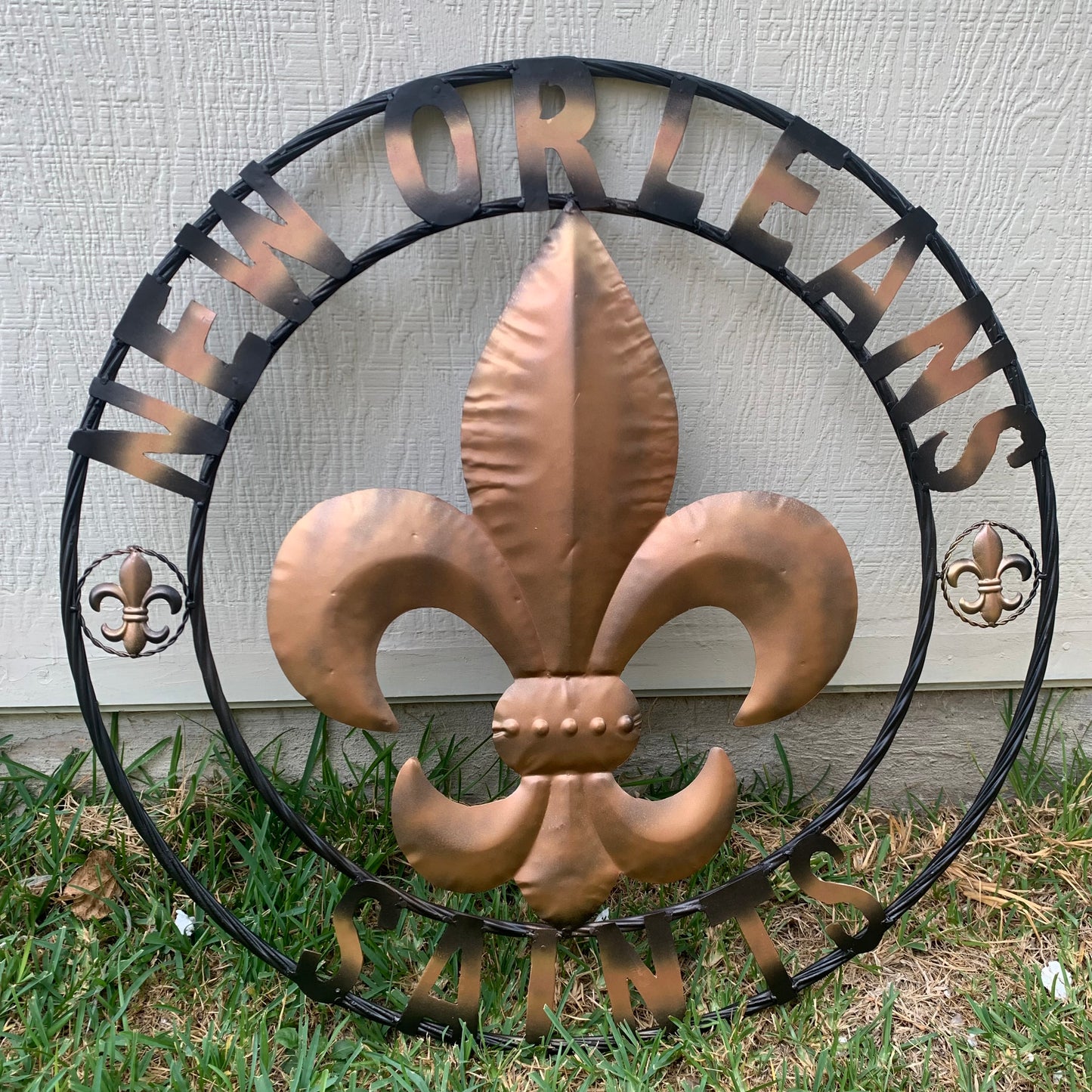 NEW ORLEANS SAINTS METAL SIGN WALL ART WESTERN HOME DECOR GOLD & BLACK HANDMADE #EH10272