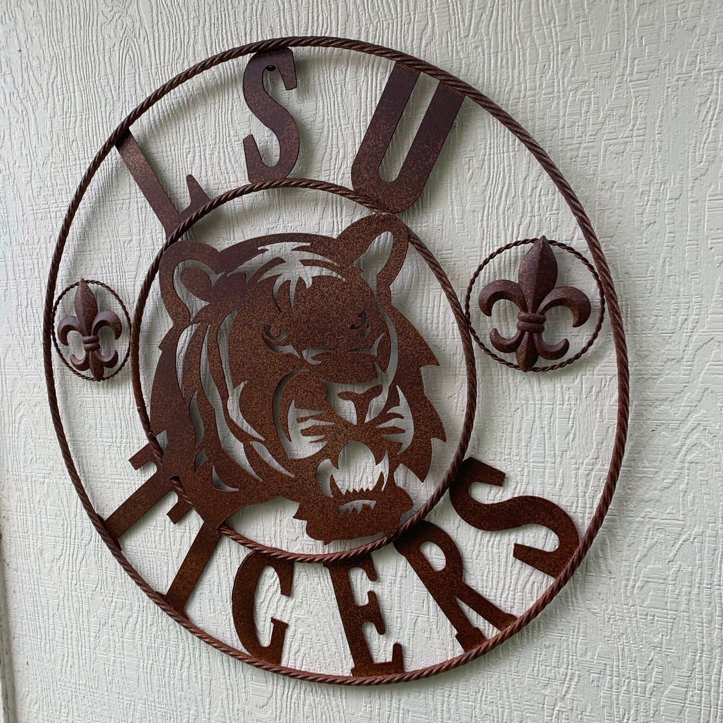 LSU TIGERS METAL CUSTOM VINTAGE CRAFT ART SIGN  WESTERN HOME DECOR 12,18",24",32",36"
