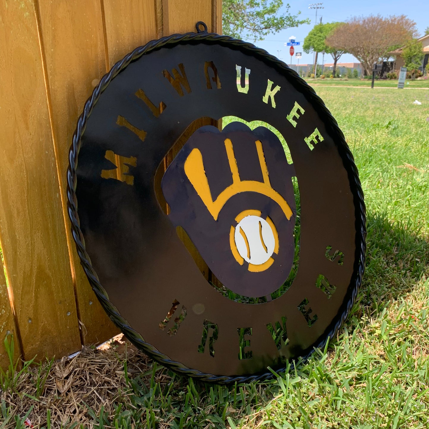 24" MILWAUKEE BREWERS WIDE BAND DISC CUSTOM METAL VINTAGE CRAFT TEAM SPORTS SIGN HANDMADE