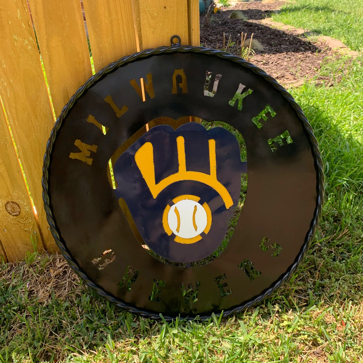 24" MILWAUKEE BREWERS WIDE BAND DISC CUSTOM METAL VINTAGE CRAFT TEAM SPORTS SIGN HANDMADE