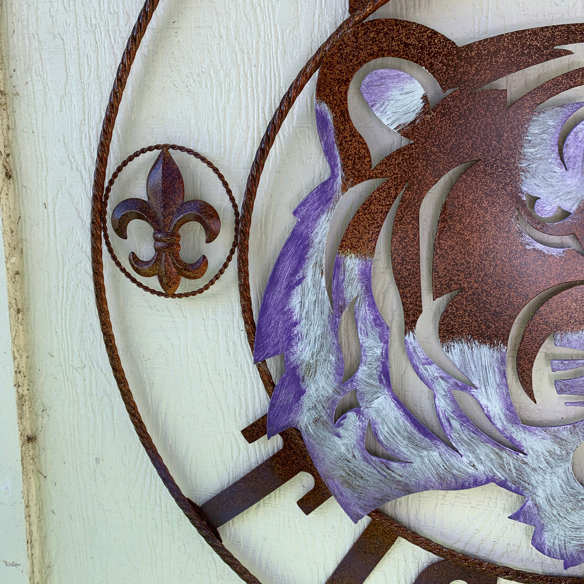 LSU TIGERS PURPLE WHITE CUSTOM METAL VINTAGE CRAFT SIGN TEAM WALL ART WESTERN HOME DECOR HANDMADE
