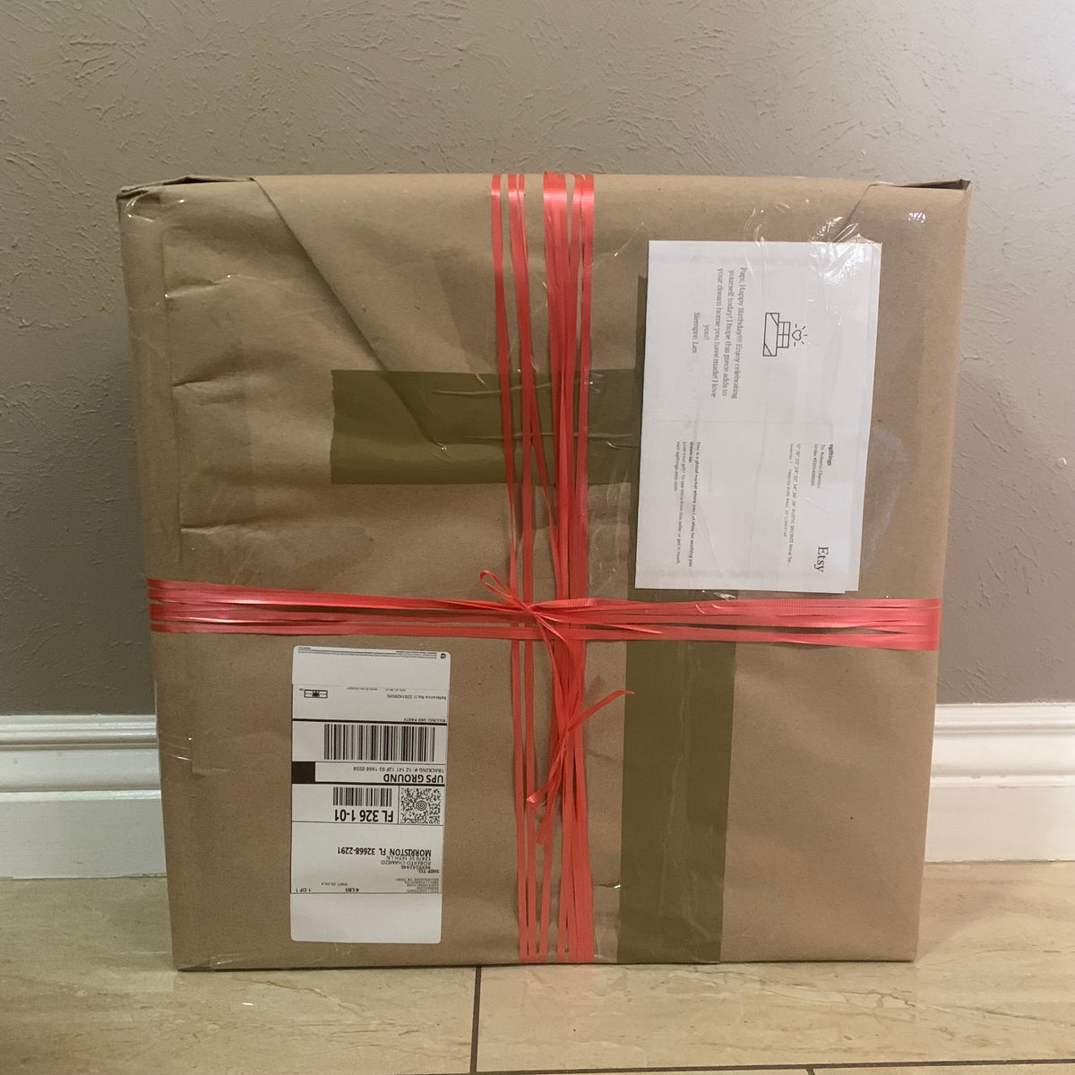 GIFT WRAPPING & GIFT MESSAGE