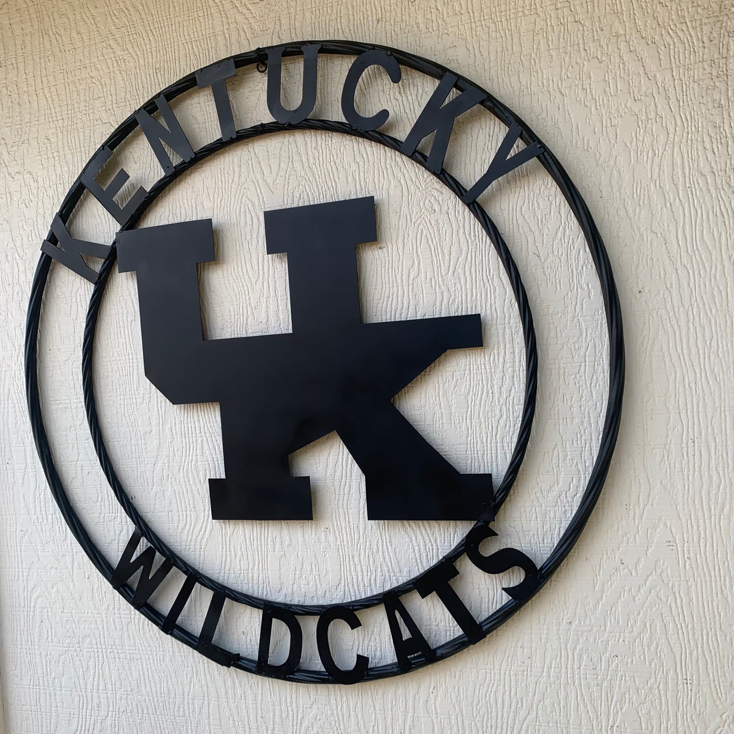 12", 18", 24", 32" KENTUCKY WILDCATS CUSTOM BLACK METAL VINTAGE CRAFT SIGN HANDMADE