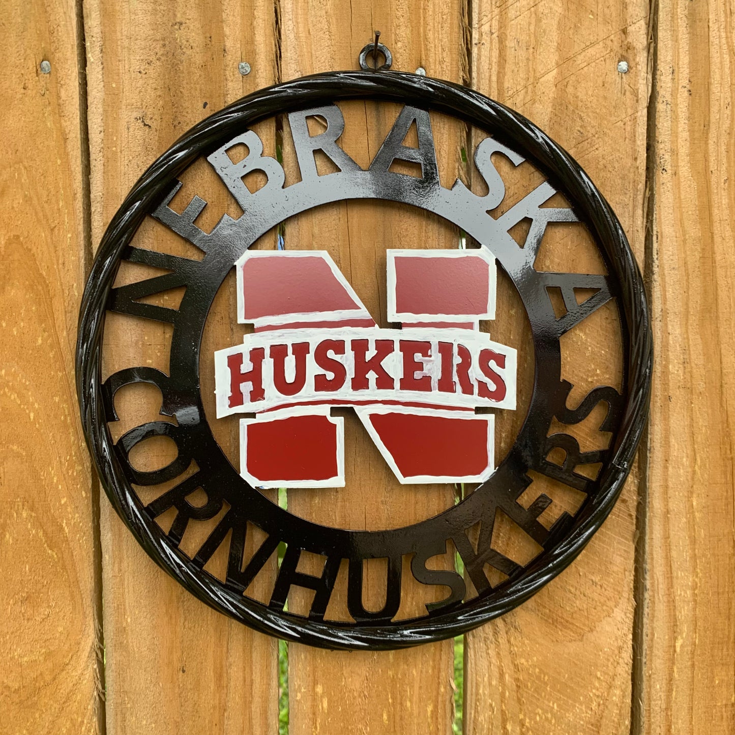 NEBRASKA HUSKERS METAL CUSTOM VINTAGE CRAFT TEAM SIGN WESTERN HOME DECOR HANDMADE 12",18",24",36"