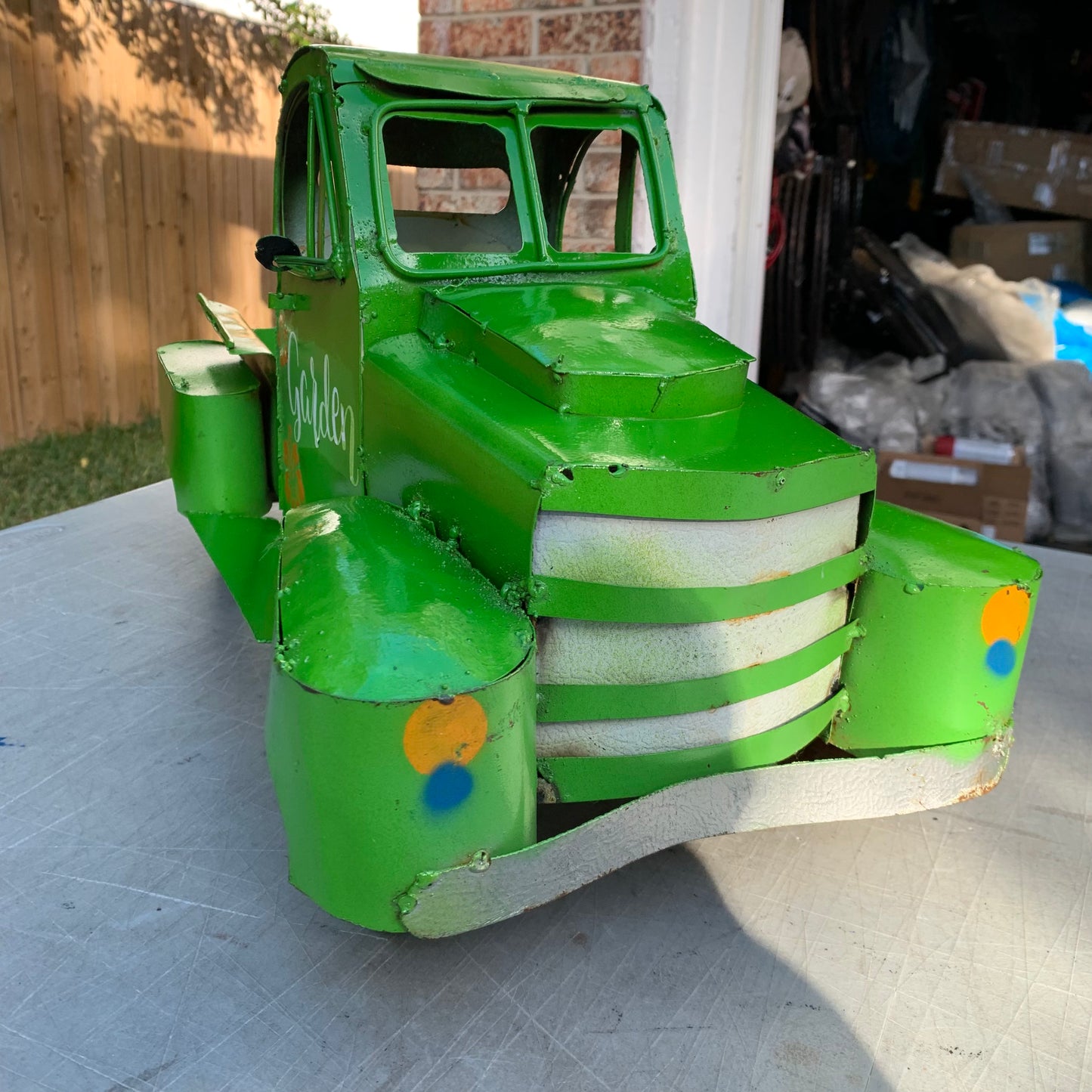 GARDEN GREEN 20" PICKUP TRUCK METAL ART GARDEN FIGURINE OUTDOOR & INDOOR GARDEN WESTERN HOME DECOR HANDMADE NEW SIZE 20"L x 10"W x 12" H #EH12523