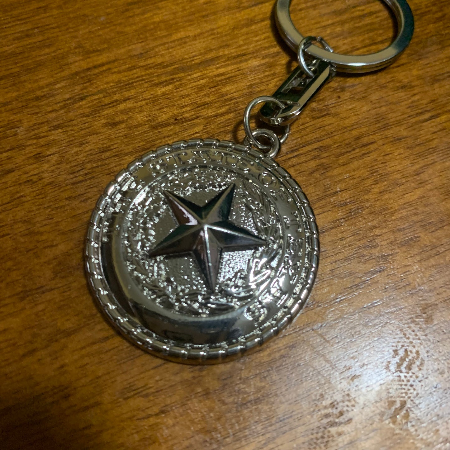 LG LONESTAR KEYCHAIN STAR METAL WESTERN FASHION STYLE ART NEW