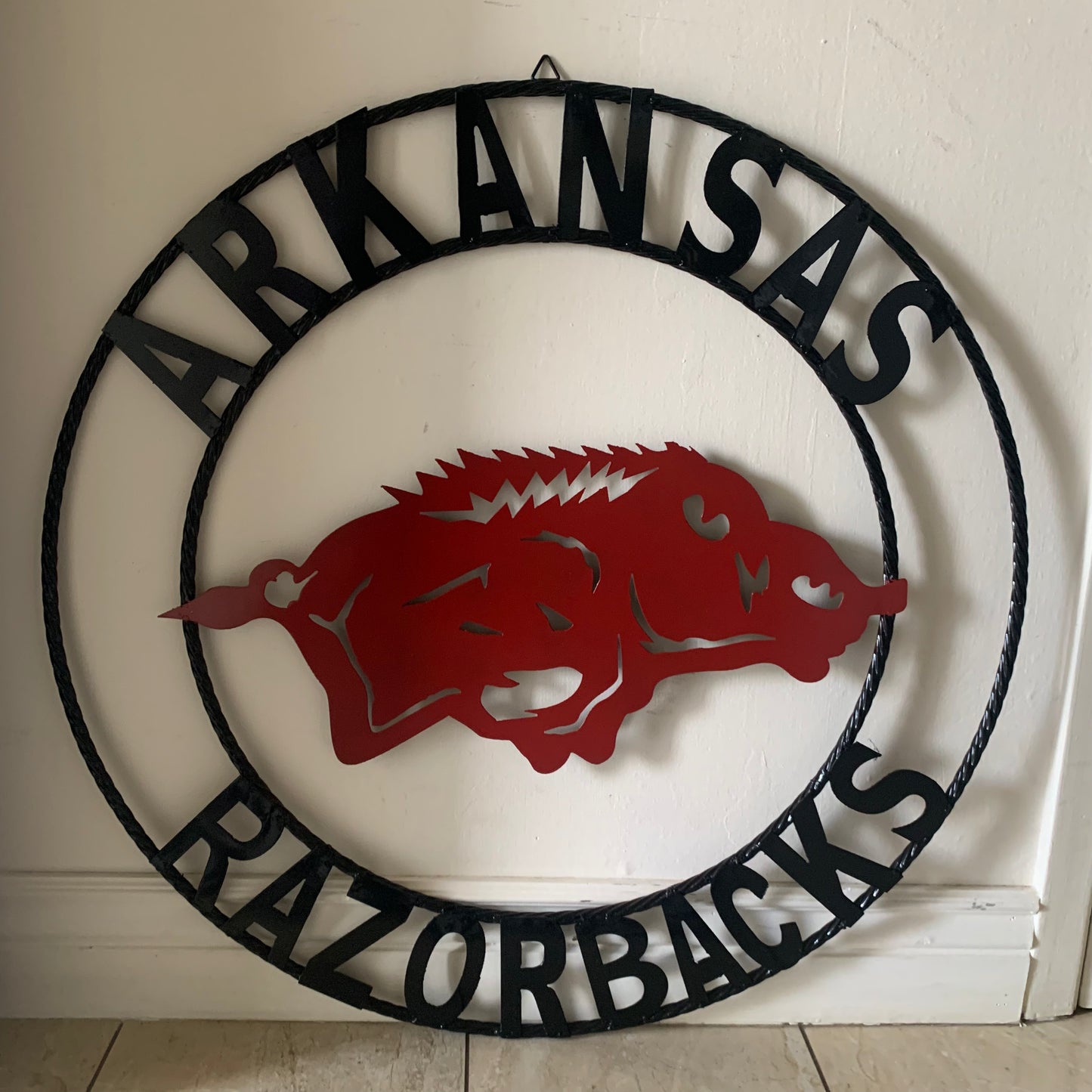 ARKANSAS RAZORBACKS CUSTOM METAL VINTAGE CRAFT SIGN TEAM WALL ART WESTERN HOME DECOR HANDAMADE