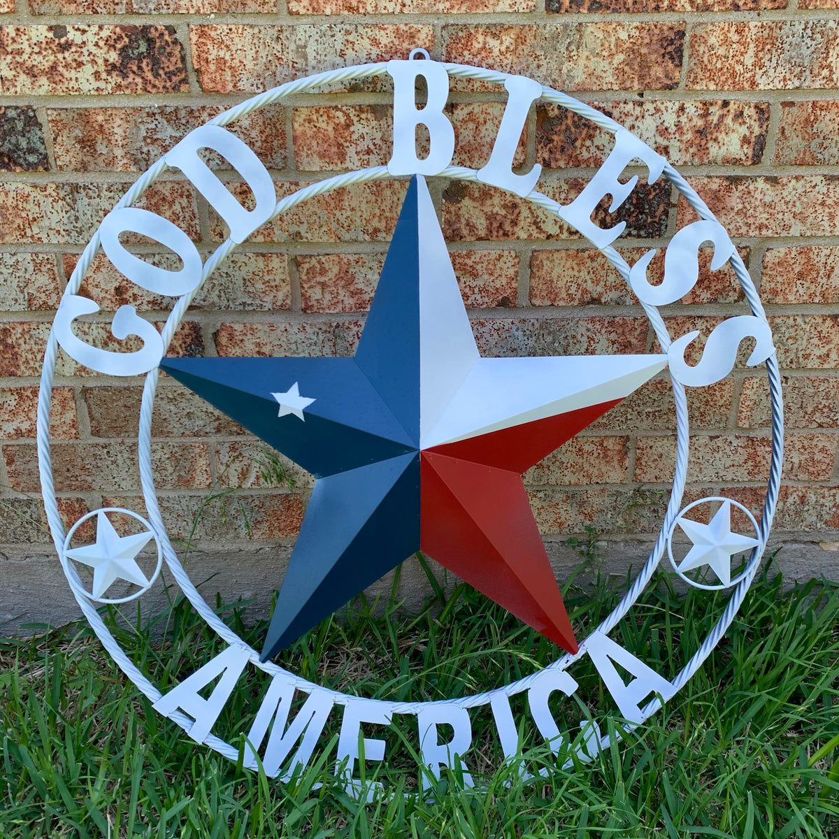 GOD BLESS AMERICA WHITE RING & RED WHITE BLUE BARN METAL STAR TWISTED RING HANDMADE NEW