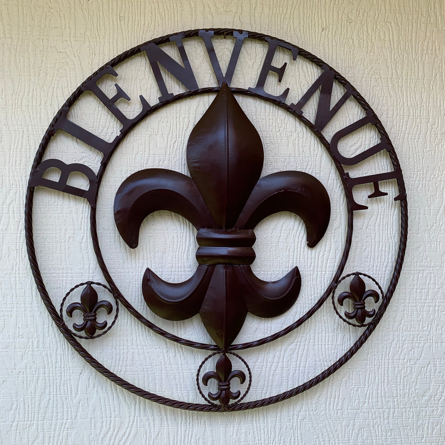 BIENVENUE FLEUR DE LIS GLOSSY BROWN METAL WALL ART WESTERN HOME DECOR NEW #EH10183