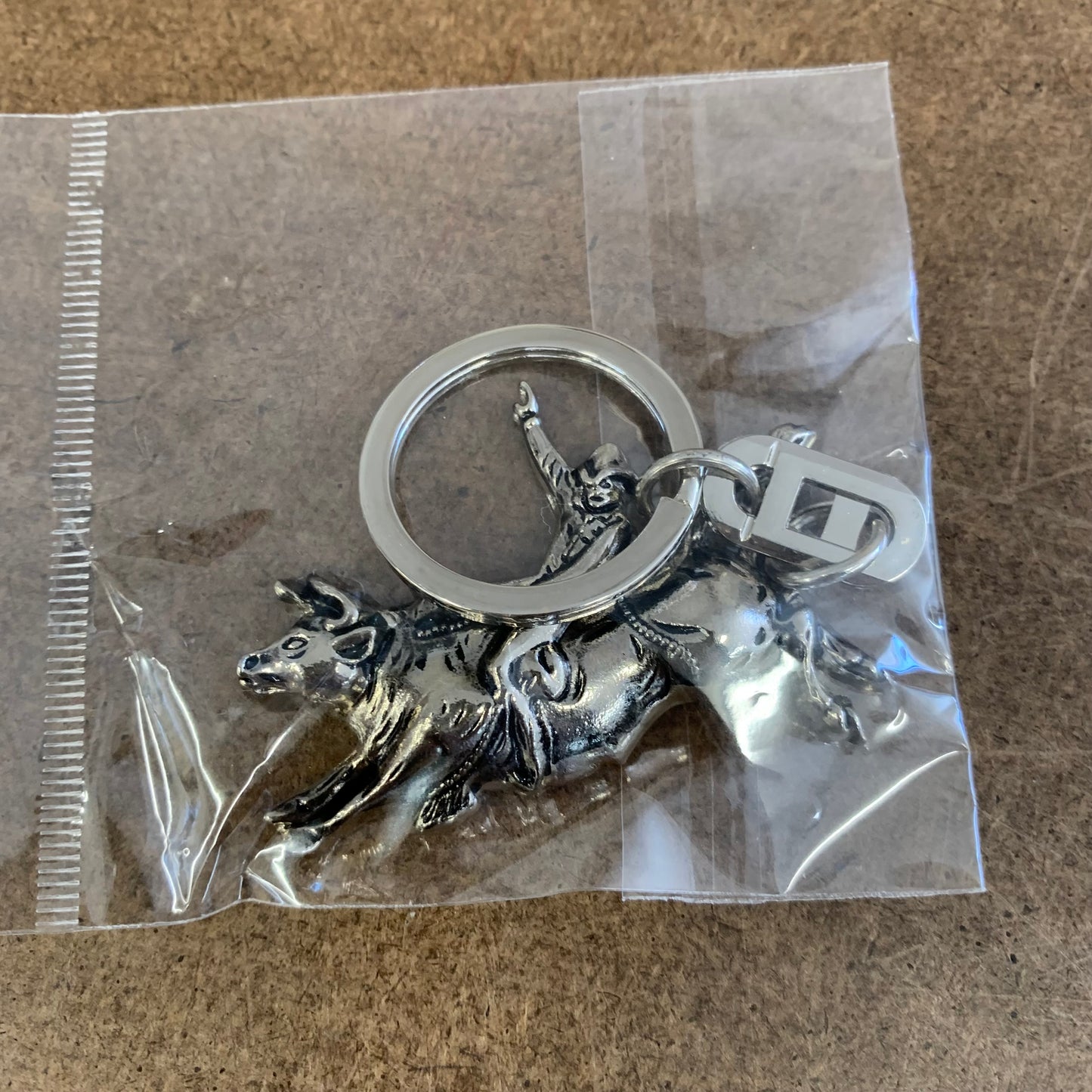 LG RODEO KEYCHAIN METAL WESTERN FASHION STYLE ART NEW