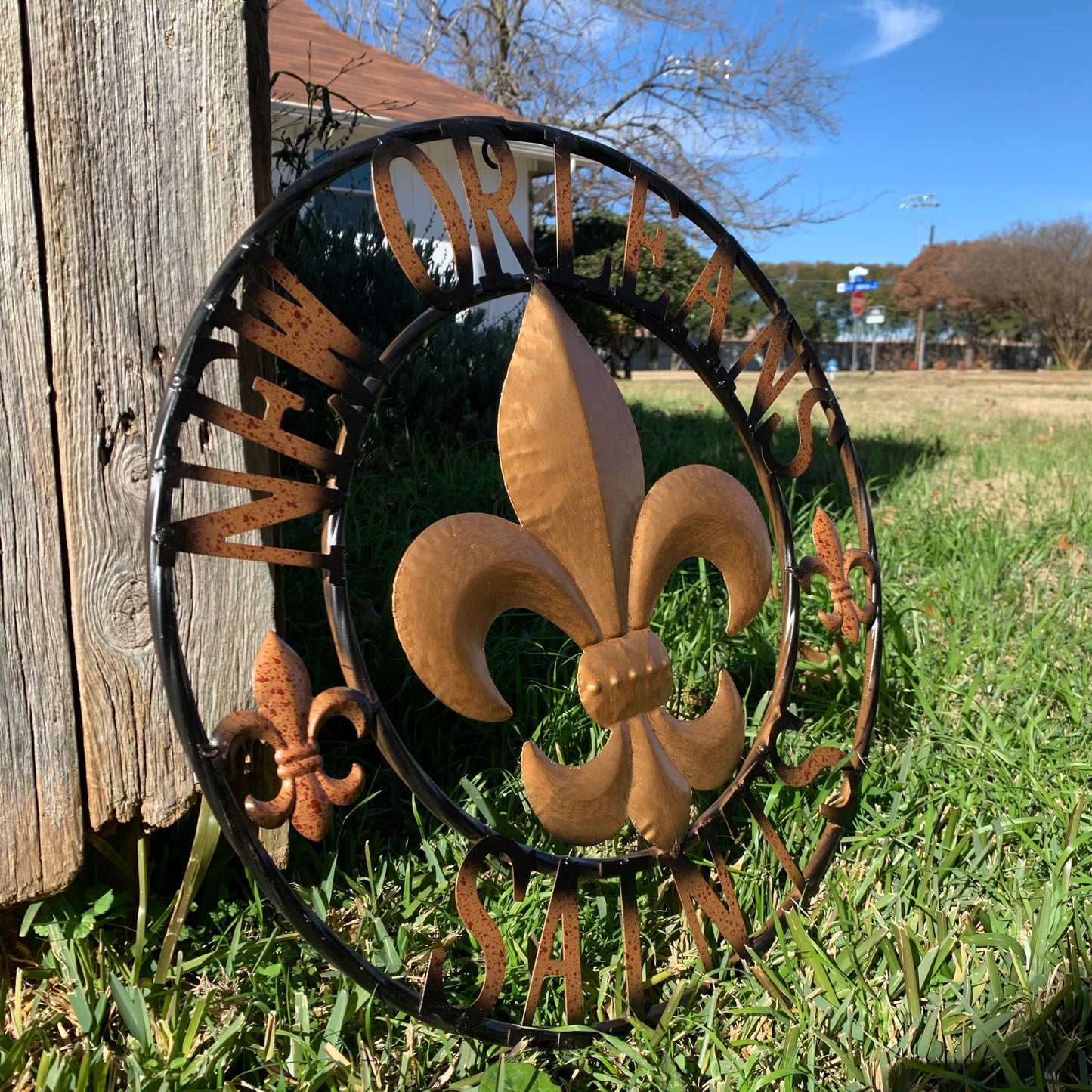NEW ORLEANS SAINTS METAL SIGN WALL ART WESTERN HOME DECOR GOLD & BLACK HANDMADE #EH10272