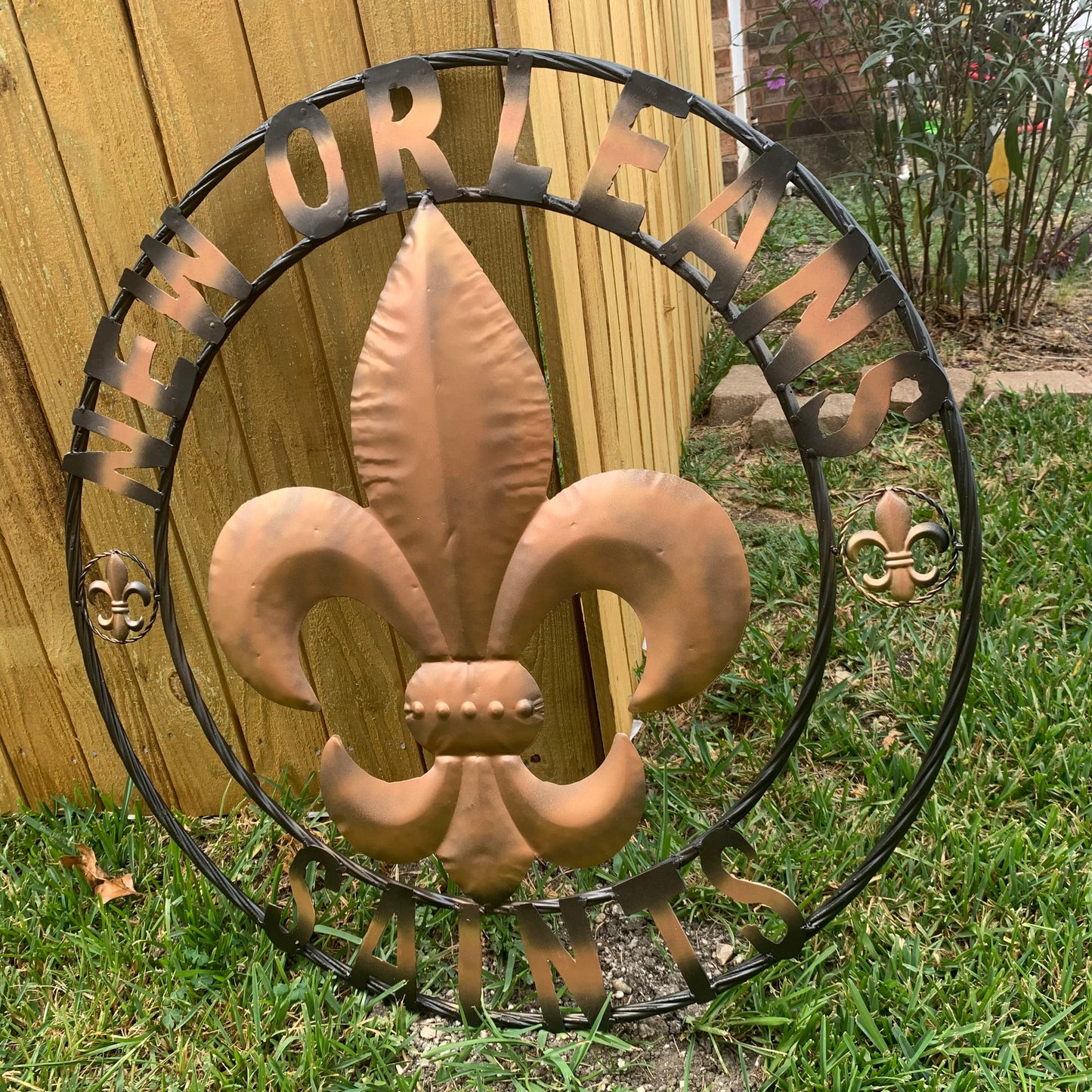 NEW ORLEANS SAINTS METAL SIGN WALL ART WESTERN HOME DECOR GOLD & BLACK HANDMADE #EH10272
