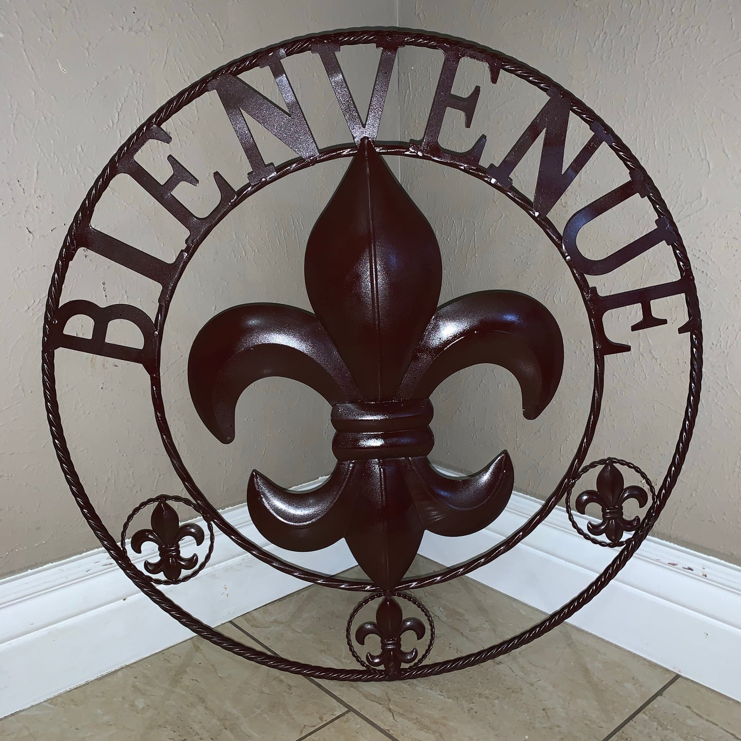 BIENVENUE FLEUR DE LIS GLOSSY BROWN METAL WALL ART WESTERN HOME DECOR NEW #EH10183