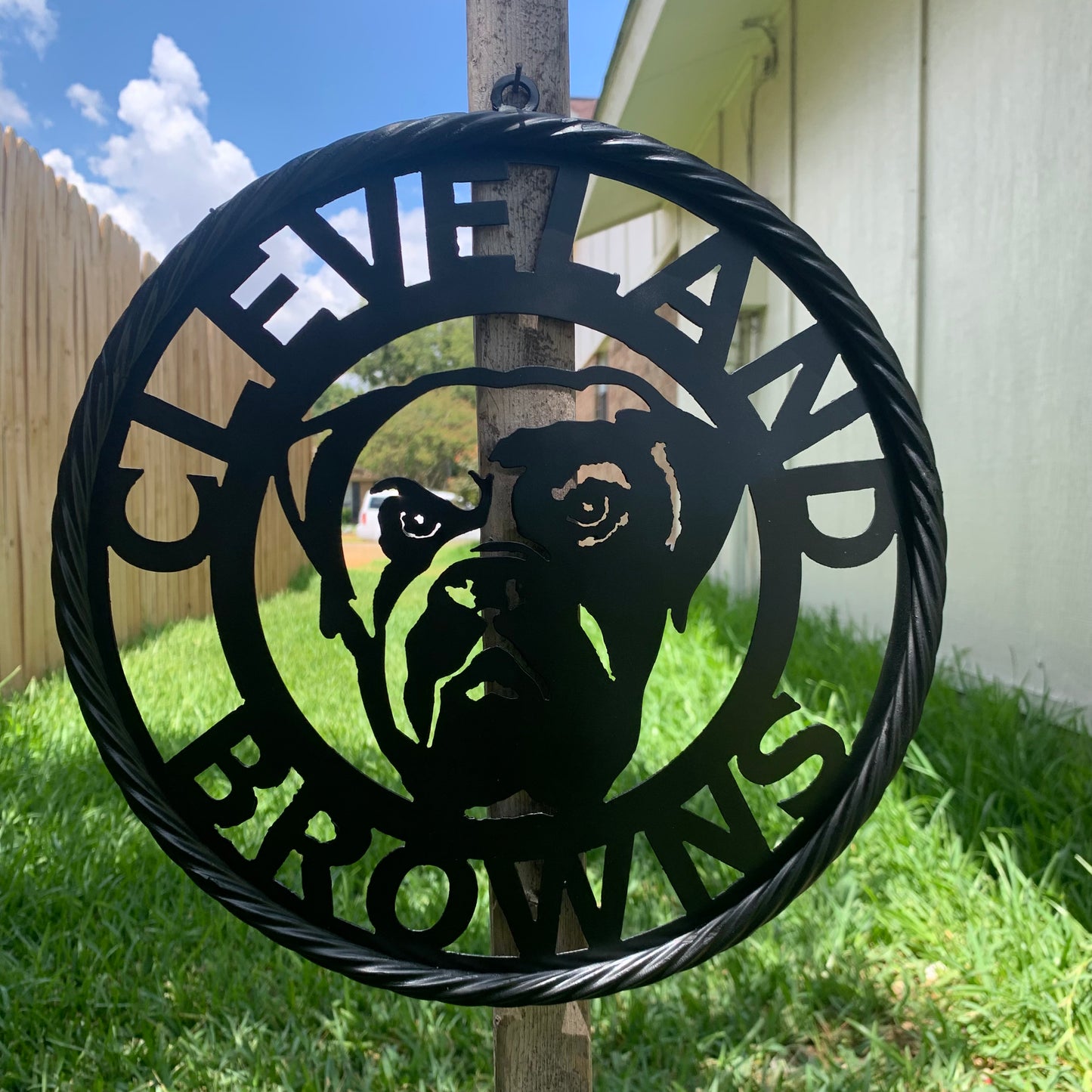 CLEVELAND BROWNS METAL CUSTOM VINTAGE CRAFT ART HANDMADE RUSTIC BLACK