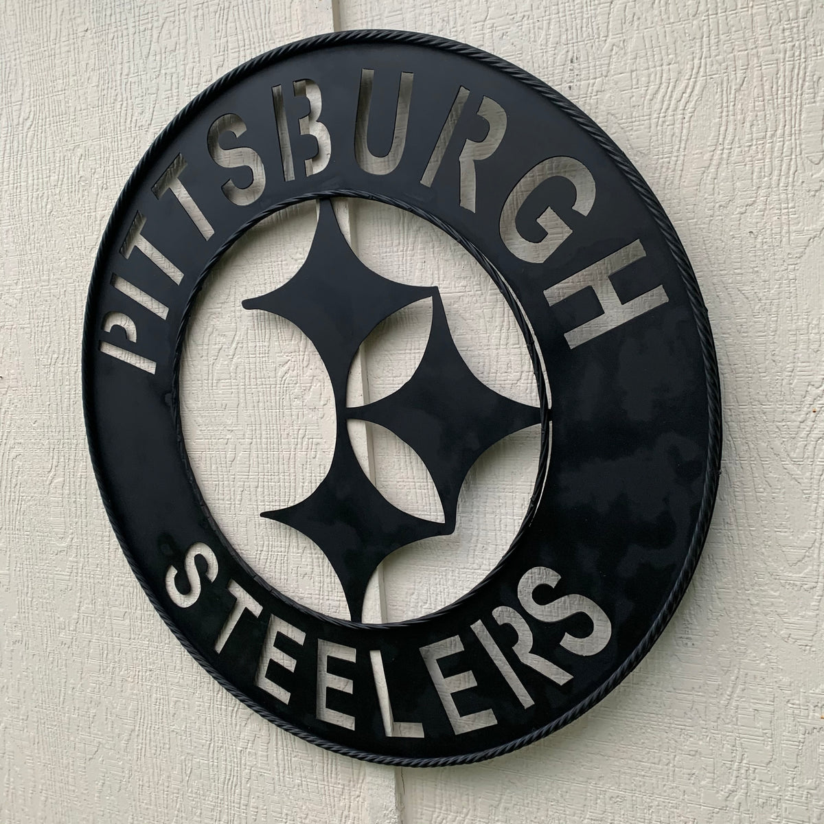 PITTSBURGH BLACK METAL DISC CUSTOM VINTAGE CRAFT TEAM SPORTS SIGN HANDMADE
