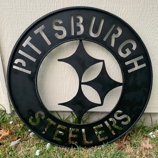 PITTSBURGH BLACK METAL DISC CUSTOM VINTAGE CRAFT TEAM SPORTS SIGN HANDMADE