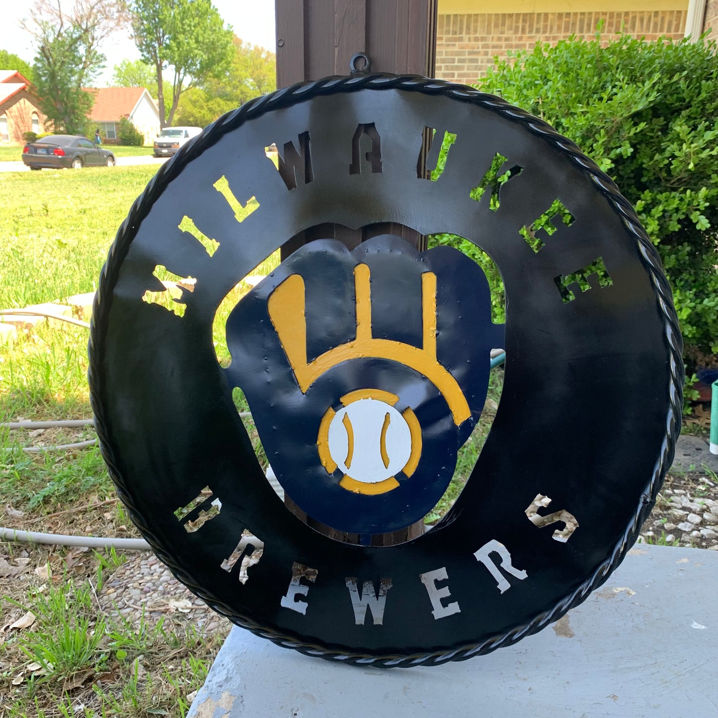 24" MILWAUKEE BREWERS WIDE BAND DISC CUSTOM METAL VINTAGE CRAFT TEAM SPORTS SIGN HANDMADE
